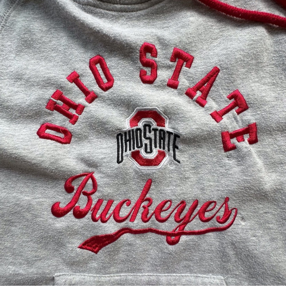 Colosseum Red‎ & Gray Women's Ohio State Buckeyes Logo Hoodie Women’s Small - Picture 3 of 11